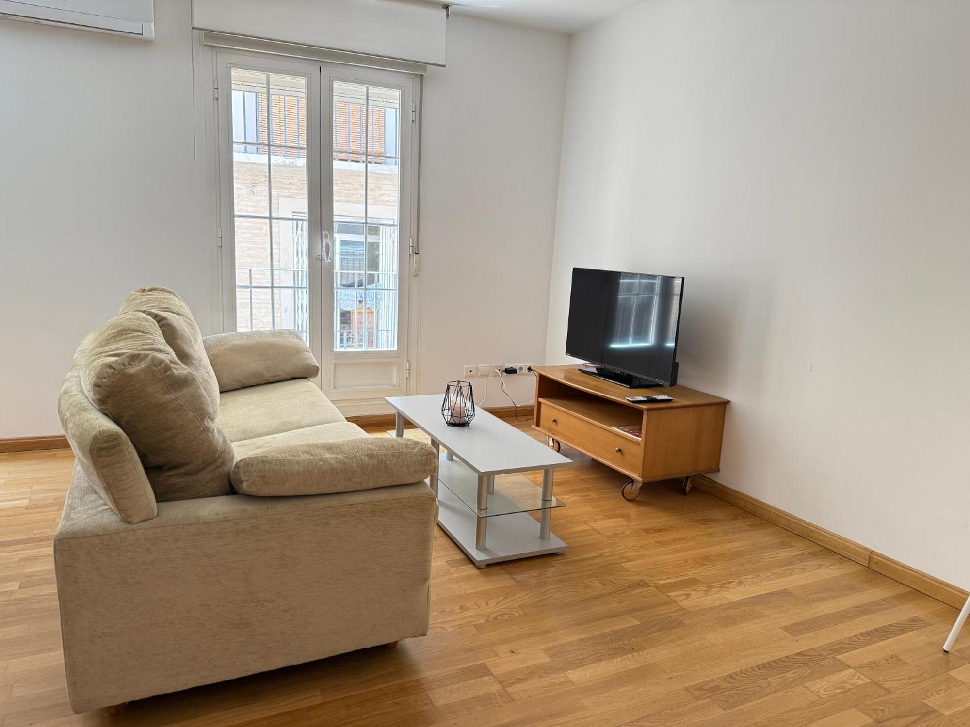 Apartamento Lc Casta Alvarez